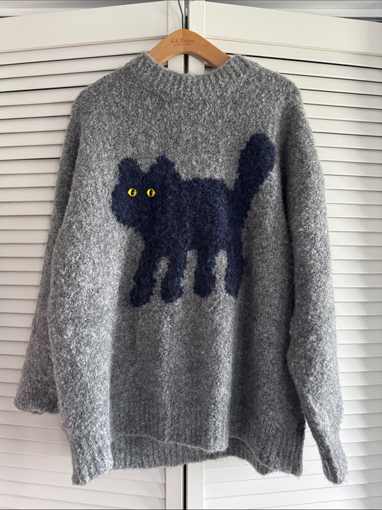 Cider Sweaters - Cider Fuzzy Black Cat Sweater